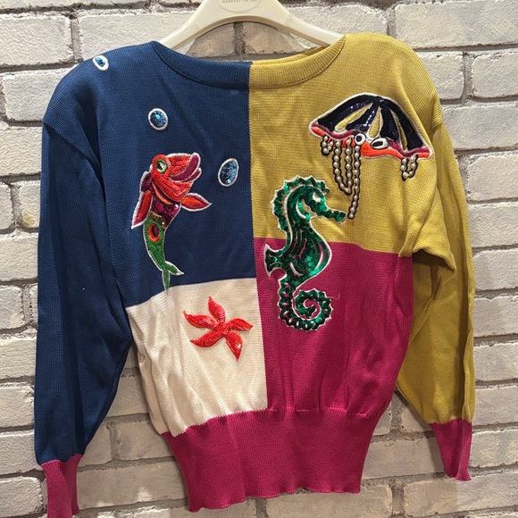 Escada Sweaters - VINTAGE ESCADA SWEATER